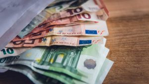 Billets en euros, richesse